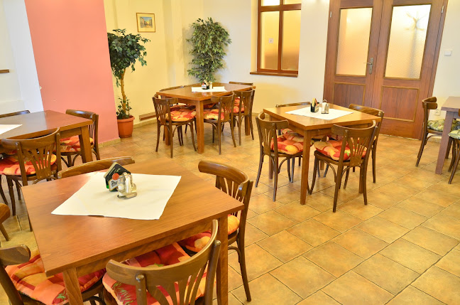 Restaurace Wallis - Gastronomie a pohostinství