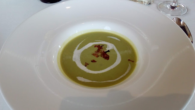 Noem Arch Restaurant - Gastronomie a pohostinství