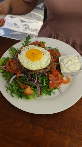 Comentarii opinii despre Burgrárna