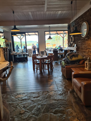 Turnovská pivnice Nad Jezerem - Gastronomie a pohostinství