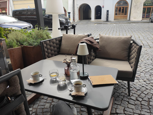 Fjaka Wine & Tapas bar - Gastronomie a pohostinství