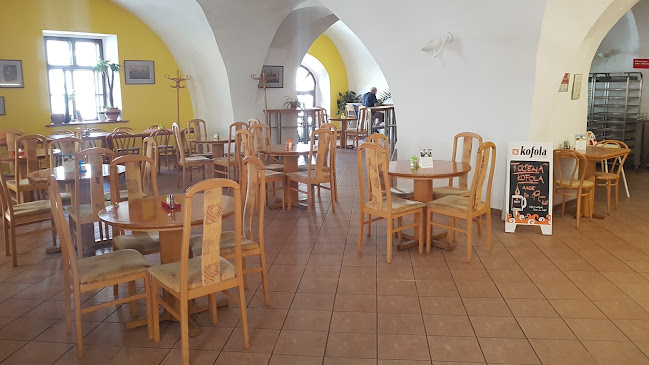 Opinii despre Jídelna în Znojmo - Gastronomie a pohostinství