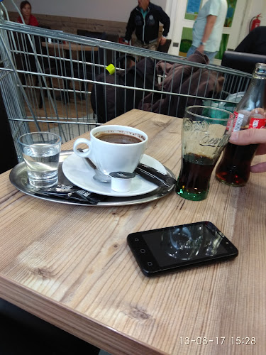 Comentarii opinii despre Kavárna Piazza Doro/Plzeň Tesco Rokycanská.