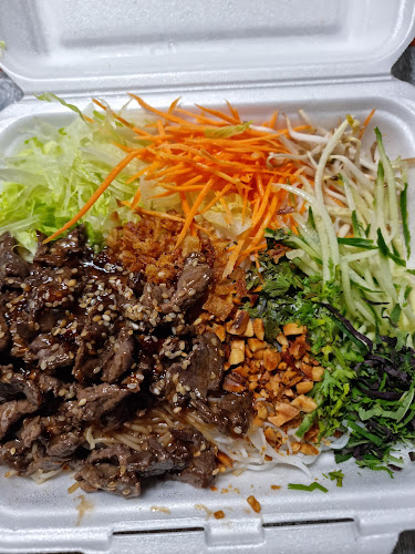 BẾP - autentická asijská restaurace - Gastronomie a pohostinství