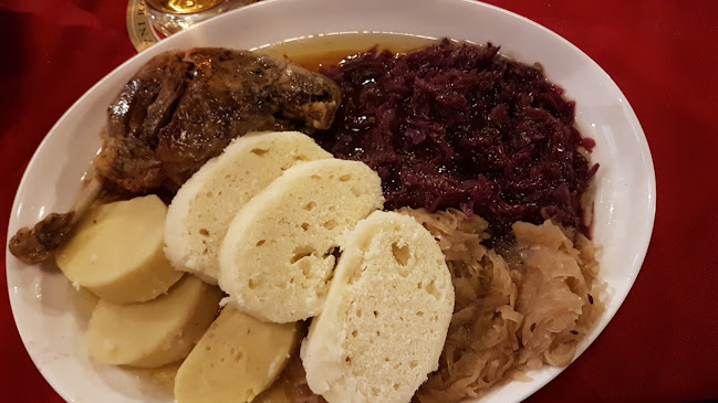 Restaurace Radčický dvůr - Gastronomie a pohostinství