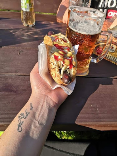 Zahrádka Na blbém místě