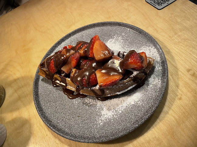 Comentarii opinii despre Coffee & Waffles / Snídaně v Praze