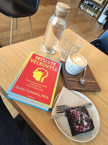 Comentarii opinii despre Coffee Trail Garden