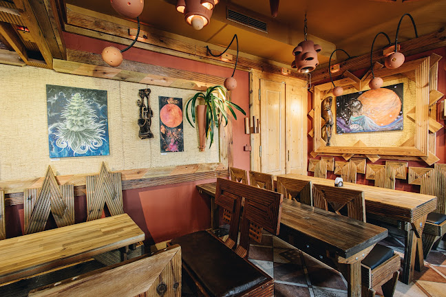 Comentarii opinii despre Kavárna klubu Cross