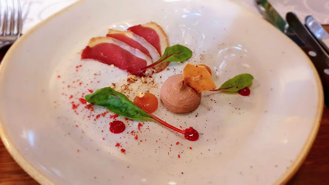 Comentarii opinii despre Bílá kráva - steaky a francouzská venkovská kuchyně