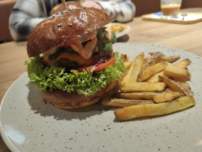 Radkovna Grill & Beer Restaurant - Gastronomie a pohostinství