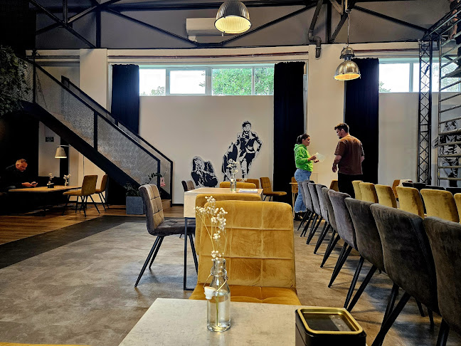 Crowd Cafe - Praha 4