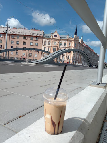 Valeri Cafe - Gastronomie a pohostinství