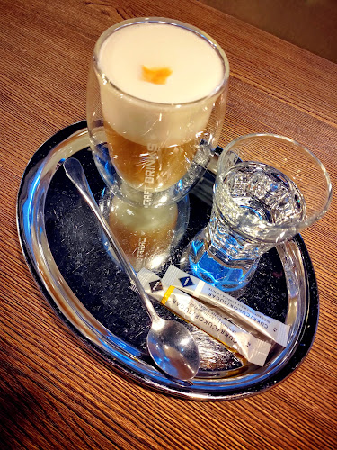 Craft Coffee Factory OC Lužiny - Gastronomie a pohostinství