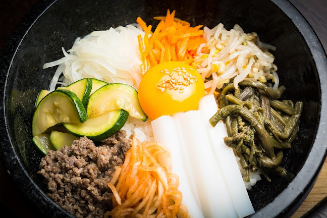 Hanil - Gastronomie a pohostinství