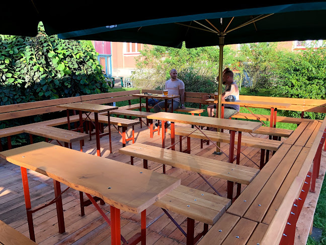 KLUBOVNA PLECHÁRNA - Gastronomie a pohostinství