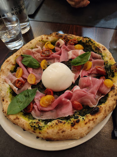 Opinii despre Pizzeria Da Pietro în Plzeň - Gastronomie a pohostinství