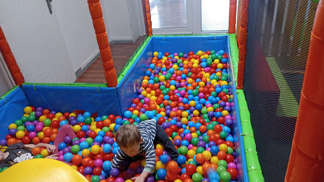 Comentarii opinii despre Pizza-doma Caffe Restaurant s velkou dětskou hernou