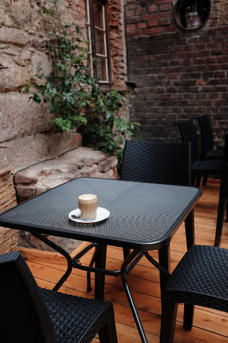 Comentarii opinii despre Schovaná Kavárna