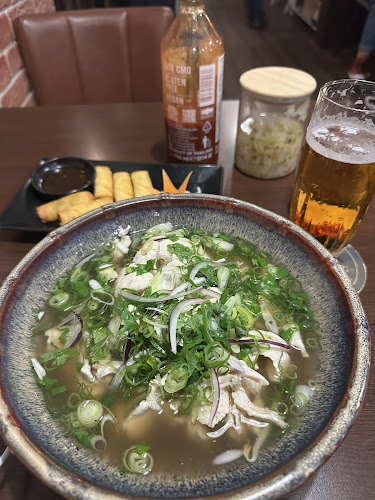 Opinii despre Hello Vietnam în Karlovy Vary - Gastronomie a pohostinství