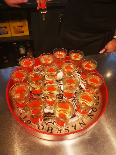 Tankovna Veselá Kachna - Gastronomie a pohostinství