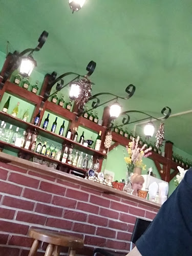 Maďarská Bašta - Gastronomie a pohostinství