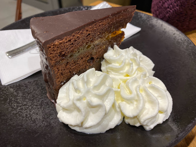 Petrof Café - Gastronomie a pohostinství