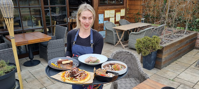 Stračena Garden - Gastronomie a pohostinství