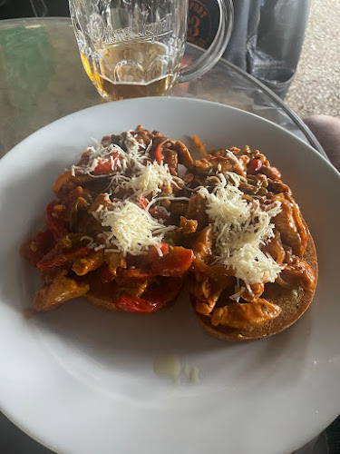 Restaurace a Penzion BLACK HOLE - Provodín