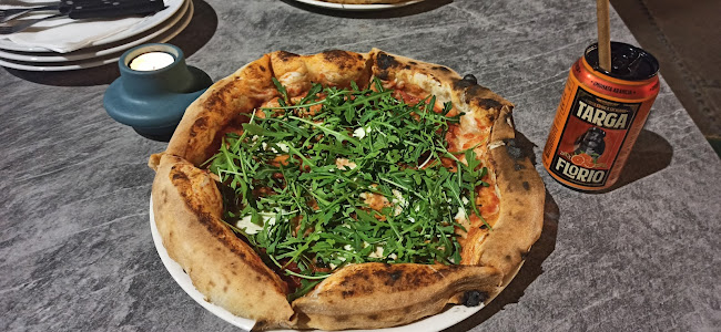 Zavrena kavarna - Gastronomie a pohostinství