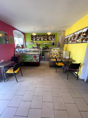 Opinii despre Kaznějovské Zmrzlinářství s kavárnou în Plzeň - Gastronomie a pohostinství