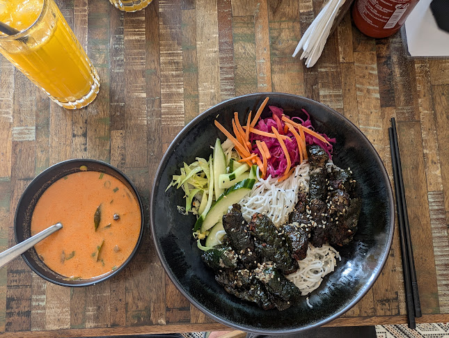 Opinii despre Chopsticks Bistro în Praha - Gastronomie a pohostinství