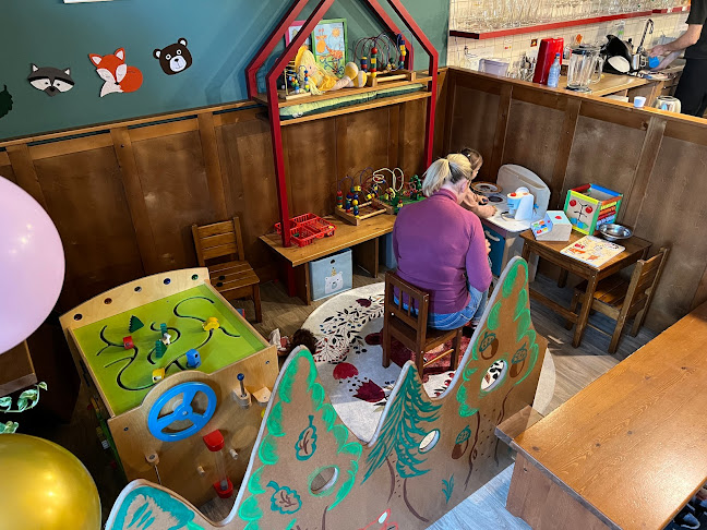 Kavárna Láry Fáry Náchod - Gastronomie a pohostinství