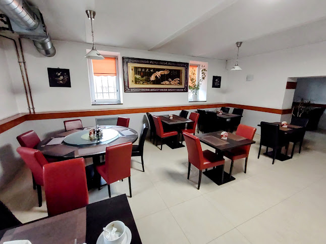 Náchodská 215/126, 193 00 Praha 20