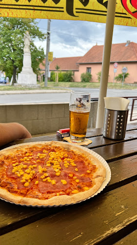 Bouda - Gastronomie a pohostinství