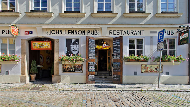 Opinii despre The Wall Pub în Malá Strana - Gastronomie a pohostinství