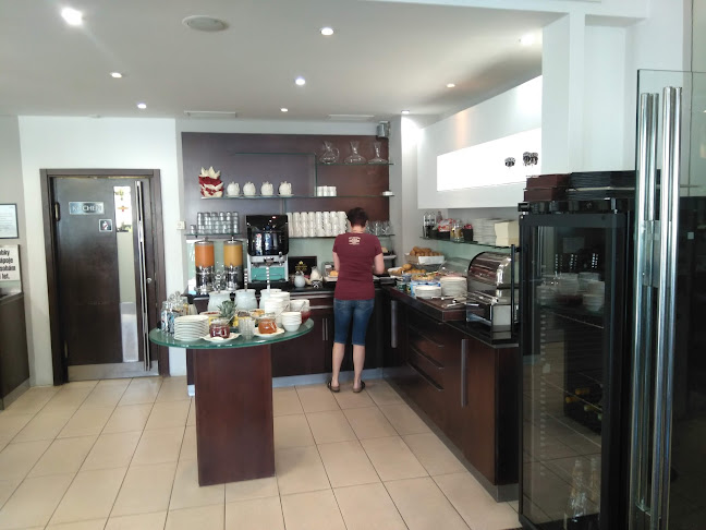 Opinii despre Kavárna U Zvonu în Plzeň 3 - Gastronomie a pohostinství