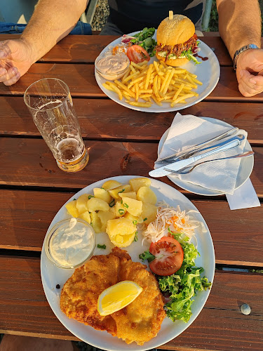 Opinii despre Masaro restaurace în Staré Město - Gastronomie a pohostinství