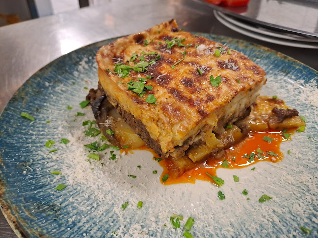 MASA BUKA Nikosova řecká taverna