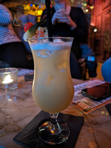 Tiki Taky Bar - Gastronomie a pohostinství