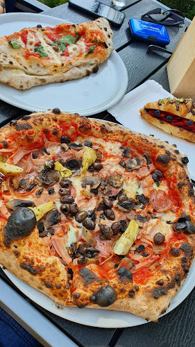 Opinii despre Giallo Bistro în Praha 4 - Gastronomie a pohostinství