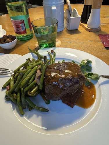 Opinii despre Restaurant U Mořice în Olomouc - Gastronomie a pohostinství