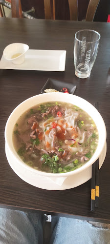 Comentarii opinii despre Emi Restaurant