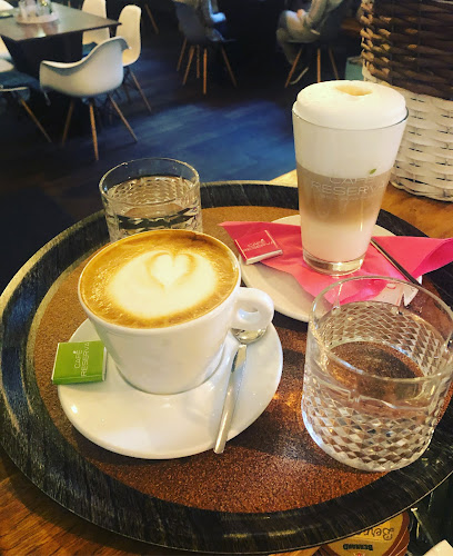 Opinii despre Coffee bar Meet Me în Brno - Gastronomie a pohostinství