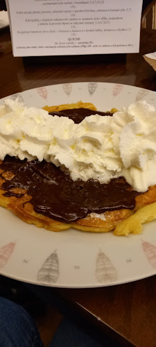 Opinii despre Café Bistro Matiné în Kroměříž - Gastronomie a pohostinství