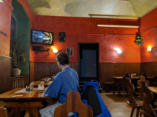 Restaurace Pod Černým vrchem - Gastronomie a pohostinství