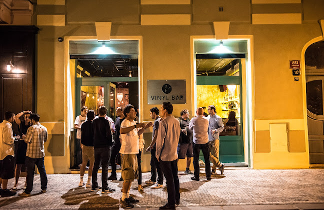 Vinyl Bar Prague - Gastronomie a pohostinství