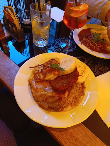 Opinii despre U Schnellů în Malá Strana - Gastronomie a pohostinství