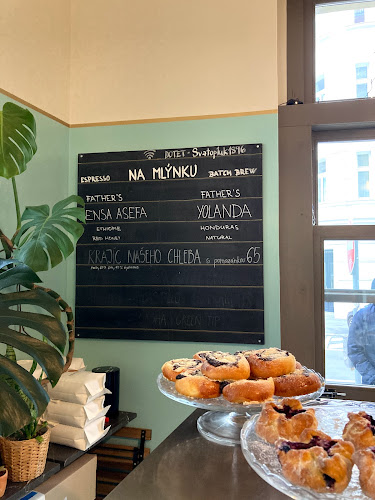 Letec espresso bar - Gastronomie a pohostinství