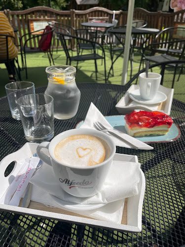 Kavárna Peřeje - Klášterec nad Ohří